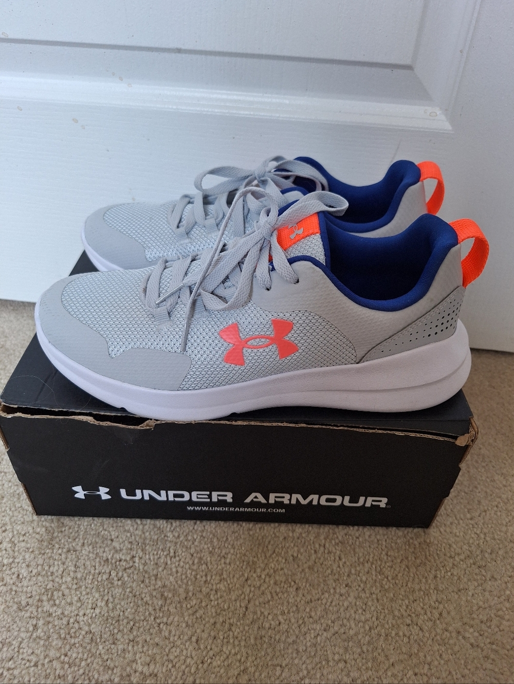 Women's Under Armour Grey Coral Blue Lightweight Sneaker Running Shoes 9